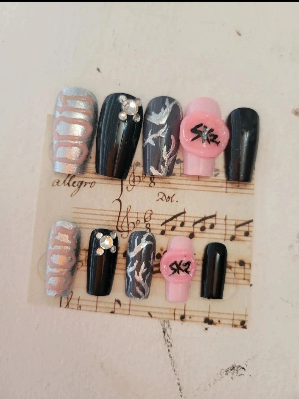 Stray Kids Do It Inspired Acrylic&Gel Nail Set
